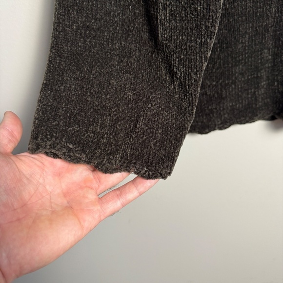 East West Women's Velvety Acrylic Long Sleeve V-Neck Sweater Brown Size 3X VTG - Picture 2 of 12